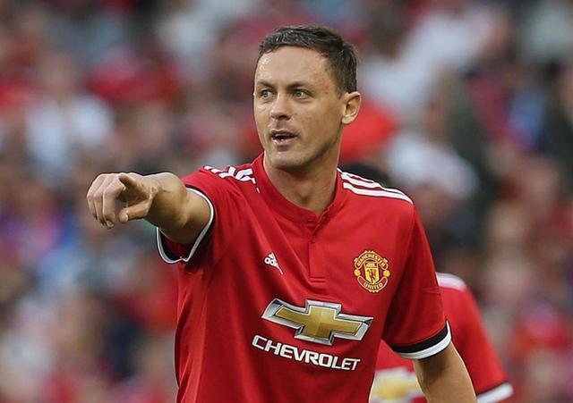 队员还是替 队员还是替